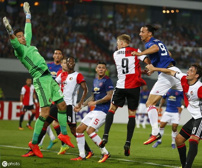 被雷霆抓住 被雷霆抓住