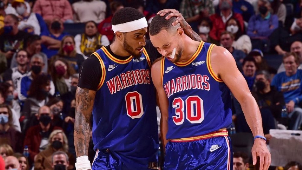 紧密相连 紧密相连