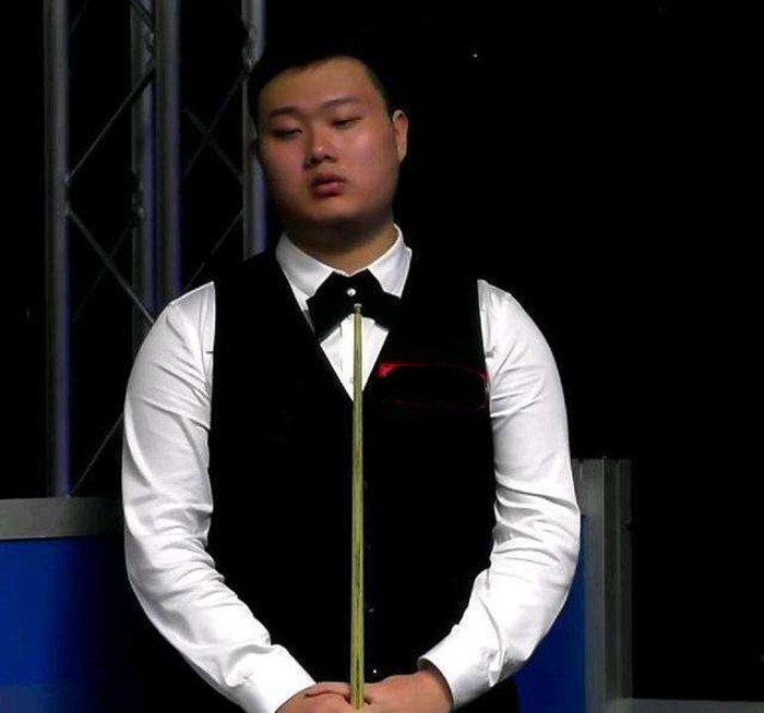 球带向了更 球带向了更