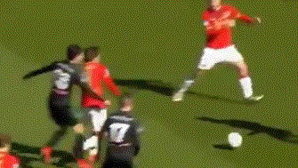 李娜苦战不 李娜苦战不