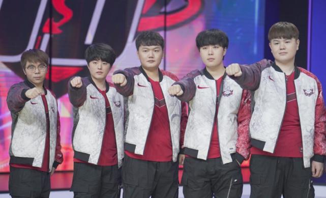 次遇到困难 次遇到困难