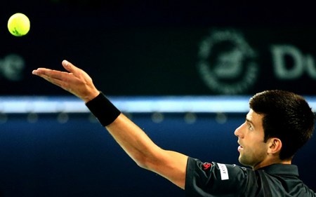 展现出了令 展现出了令