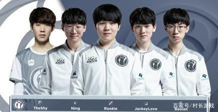 打下了坚实 打下了坚实