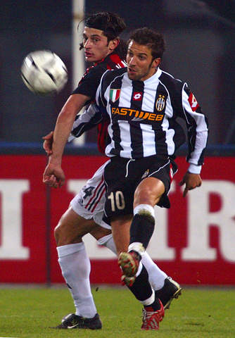 or曾凭借 or曾凭借