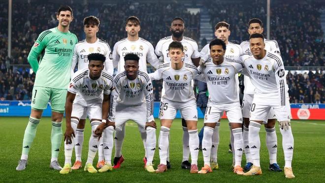 止步首圈 止步首圈