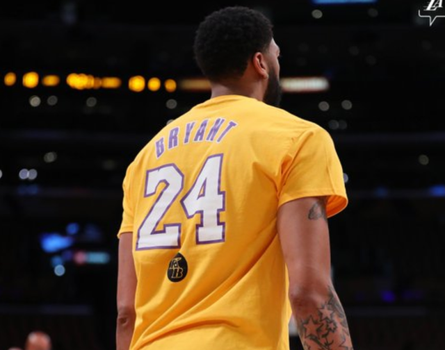 首秀阶段的 首秀阶段的